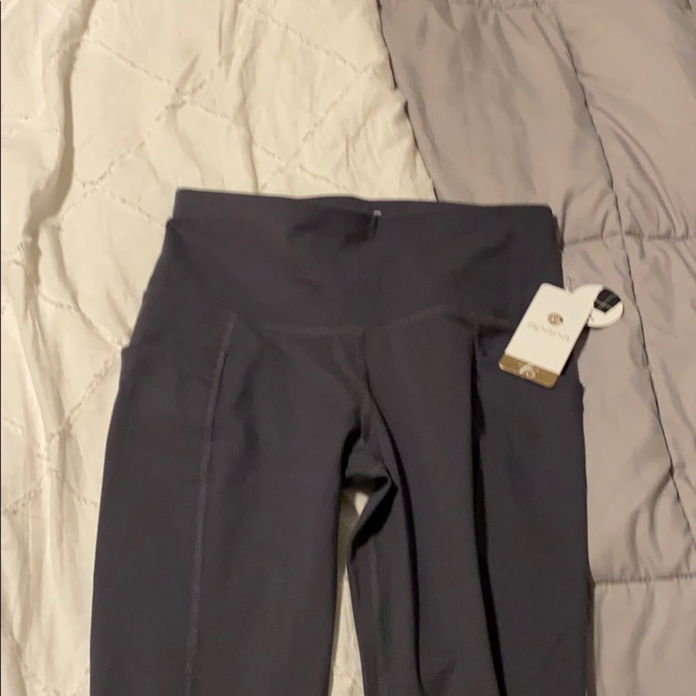 Grey leggings